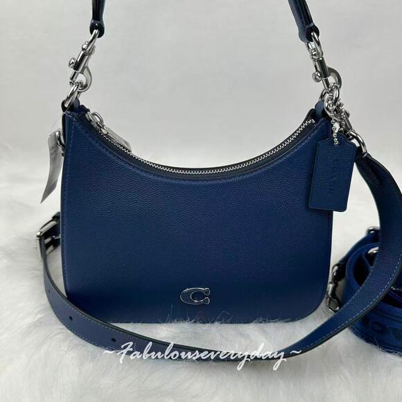 Coach 3 Straps Hobo Crossbody Bag In Crossgrain leather/Deep Blue CJ842 NWT - Picture 2 of 10